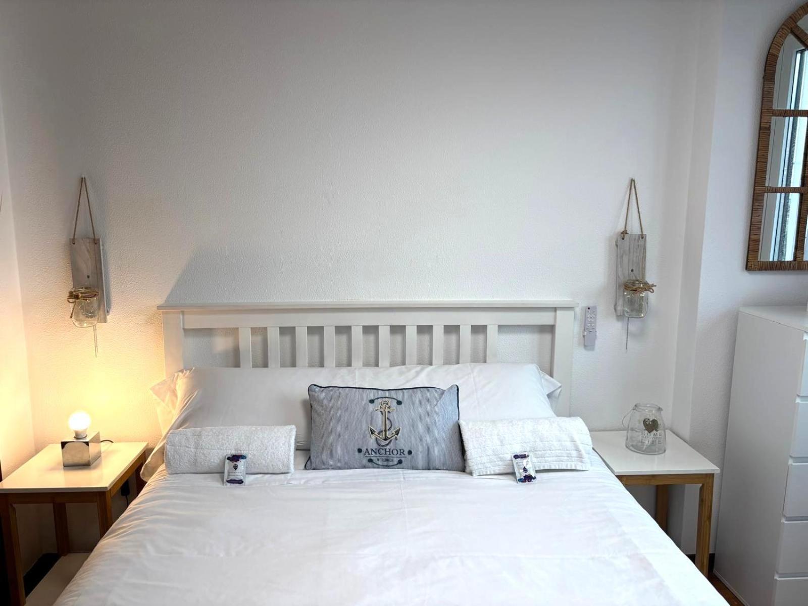 Holibai, Amodino, Agradable Y Hogareno Apto Con Parking, 바이오나 외부 사진